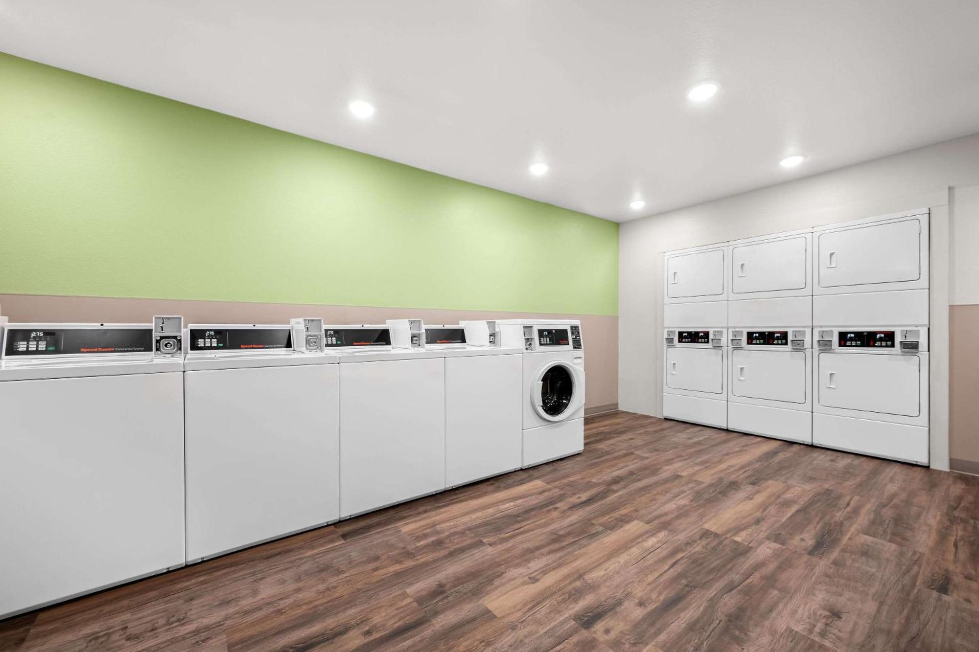 Woodspring Suites Huntsville - Research Park Esterno foto